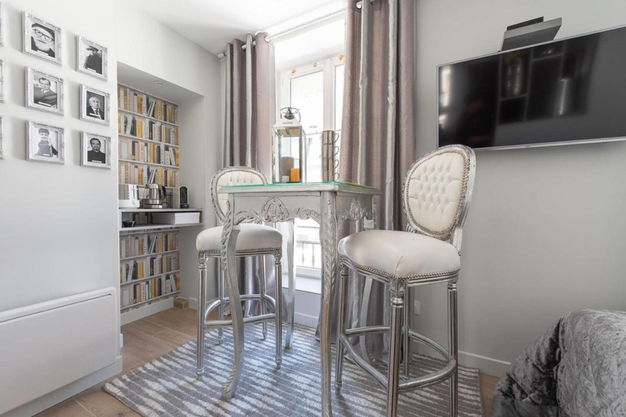 Le Petit Prince- Studio Cosy 2 Pers -Metro Valmy Lyon Exteriör bild